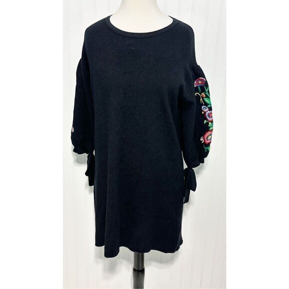 Zara Floral Embroidered Sleeves Tie Knit Dress Sweater Black Women's Size Medium - Picture 1 of 9